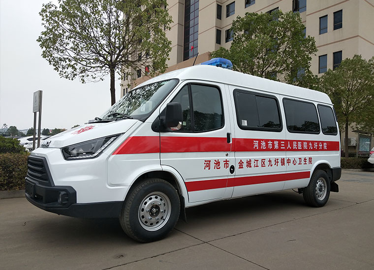 江鈴特順長軸救護(hù)車
